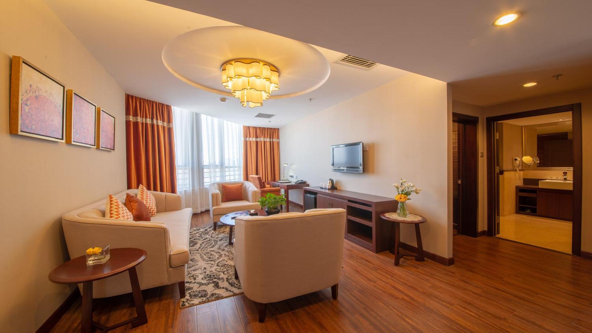 Beijing Sunflower Hotel--Beijing Universal Studios Resort Exterior photo